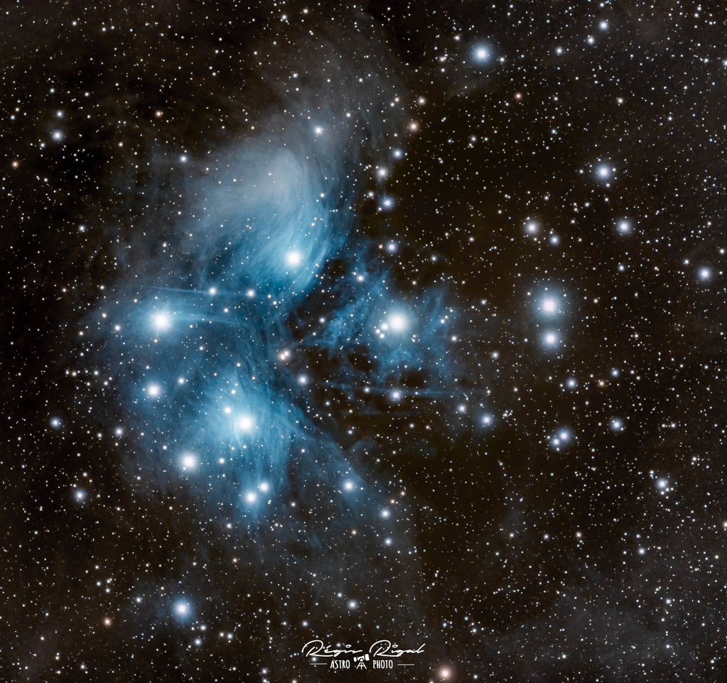 M45-2201-flat-pixinsight.jpg